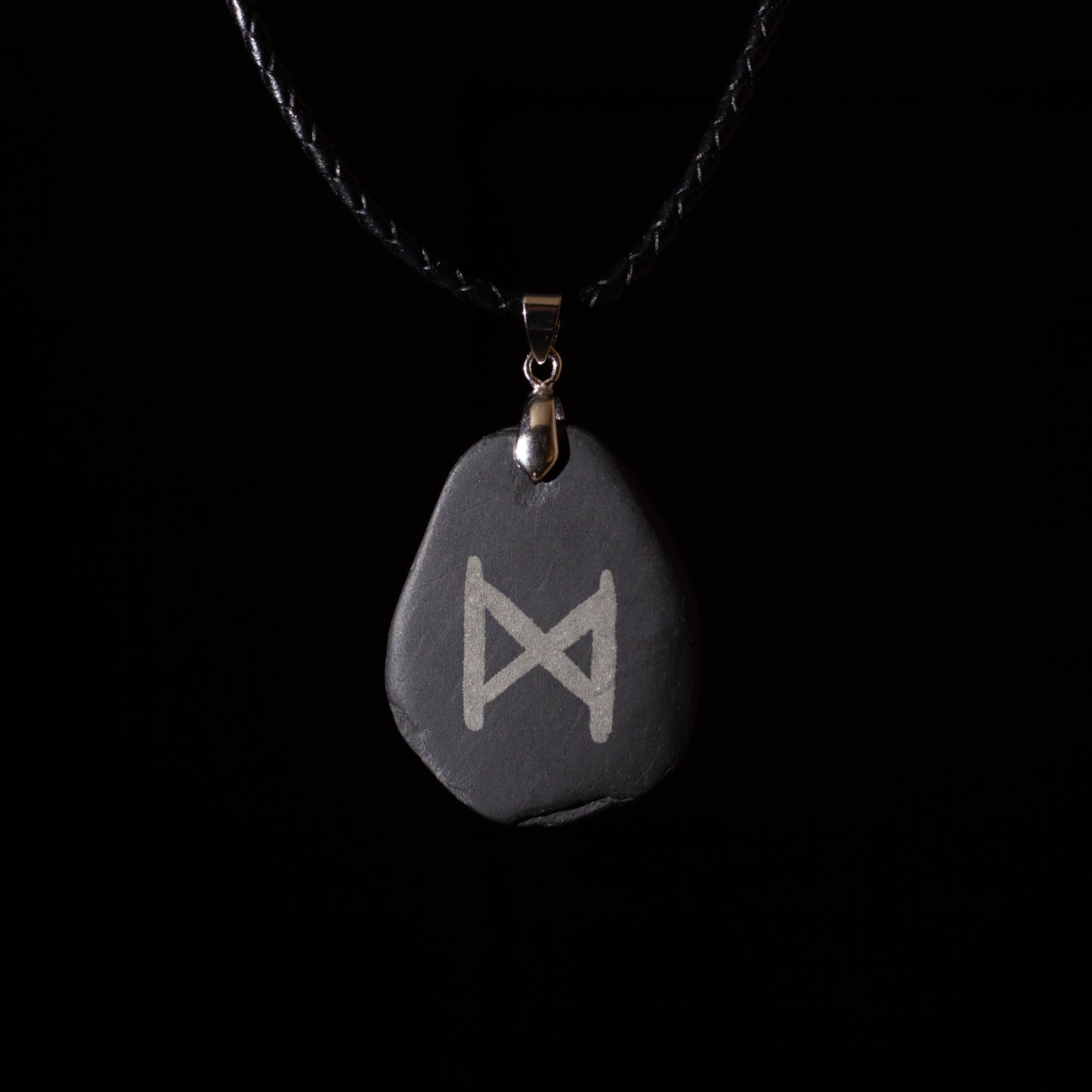 Dagaz Necklace