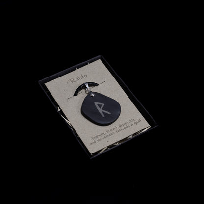 Raido Necklace