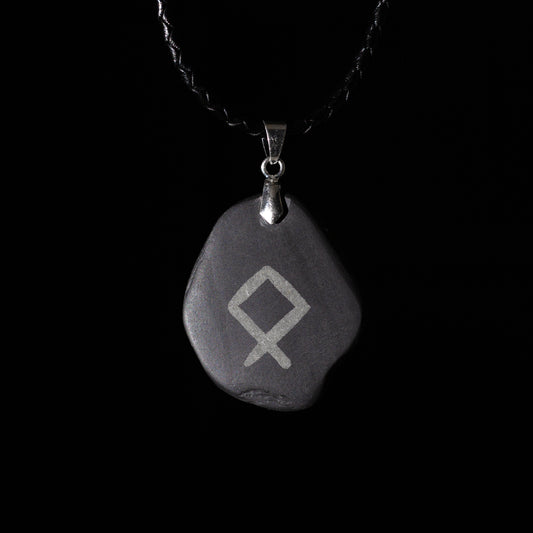 Othilla Necklace