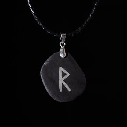 Raido Necklace